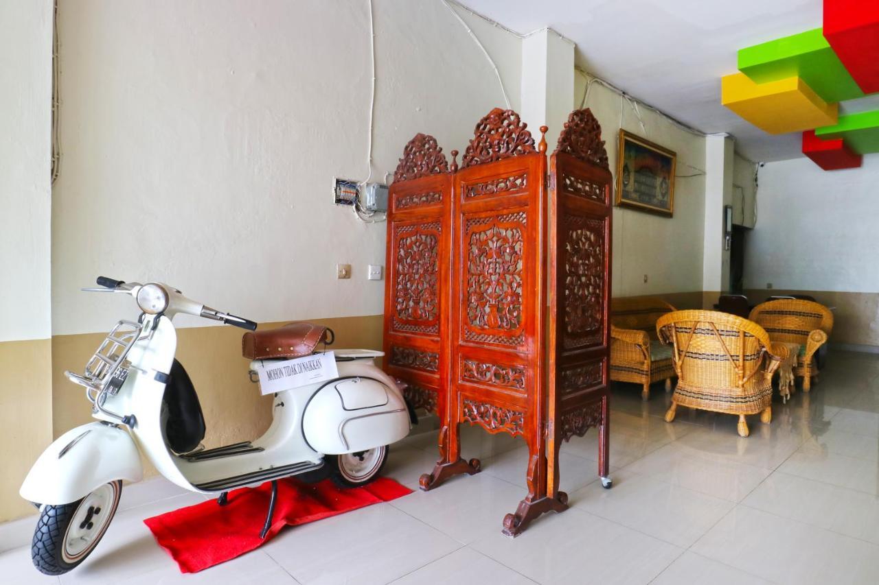Penginapan Medan Exterior foto