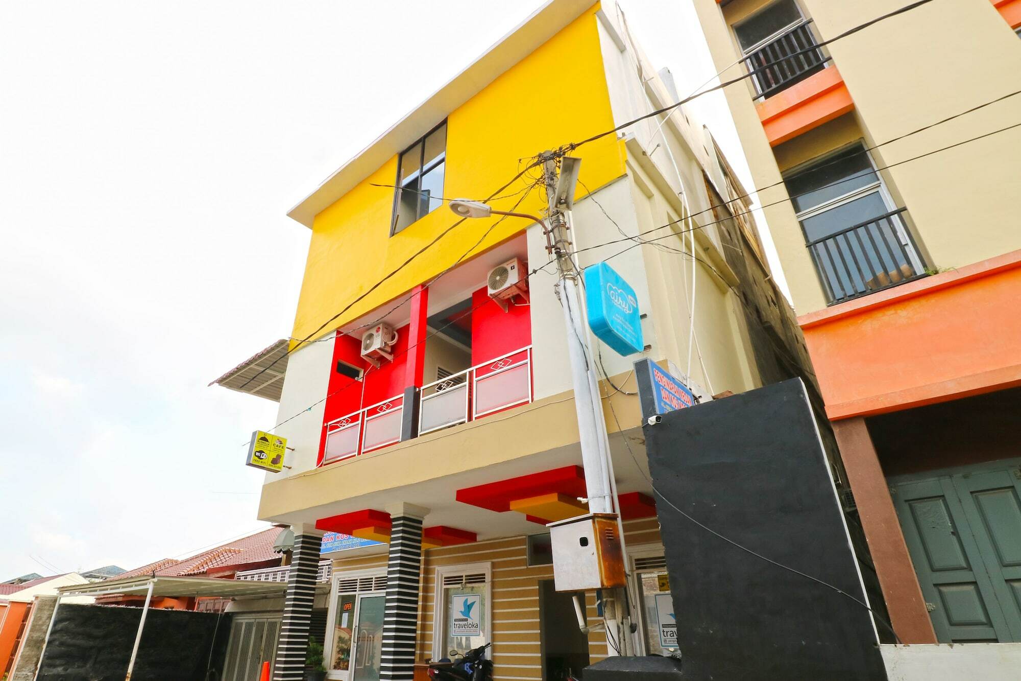 Penginapan Medan Exterior foto
